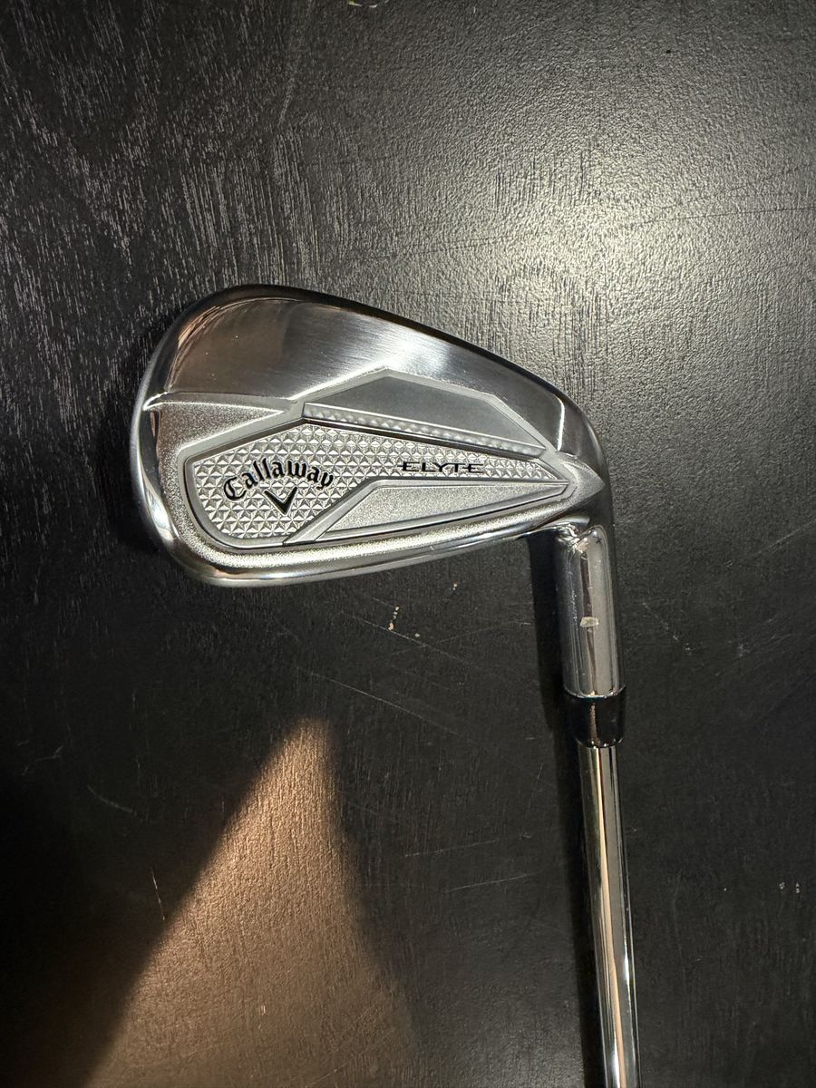 Callaway ELYTE 9 iron and Approach Wedge Vector 80g R-shafts NEW