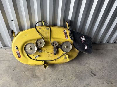 John Deere 42 inch deck