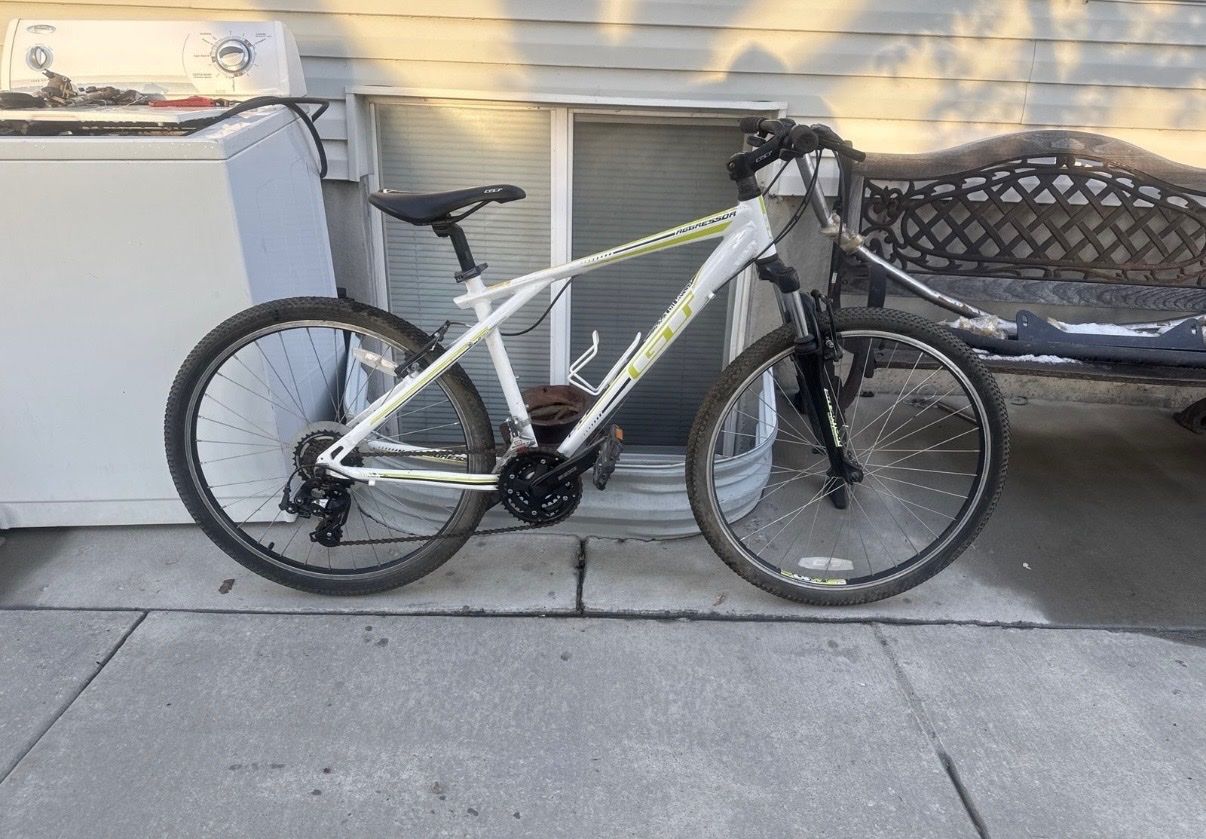 Gt Aggaessor mountain bike