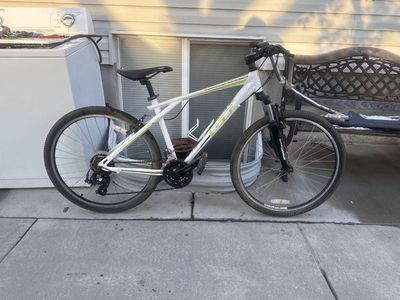 Gt Aggaessor mountain bike