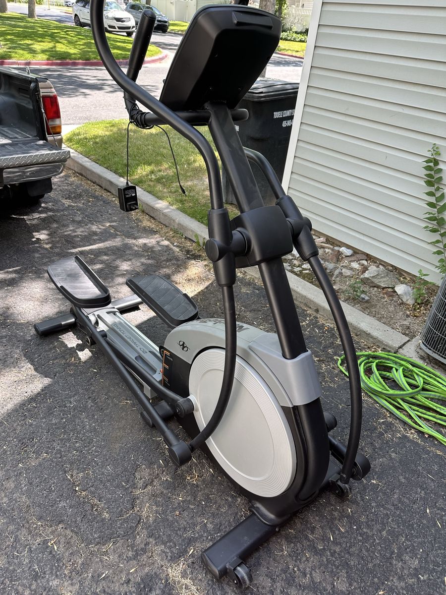 NordicTrack E 6.3 Lift Elliptical