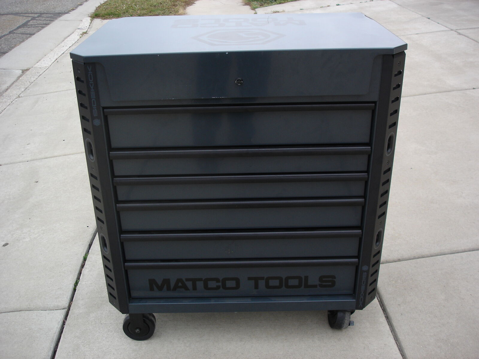 MATCO   TOOL   BOX