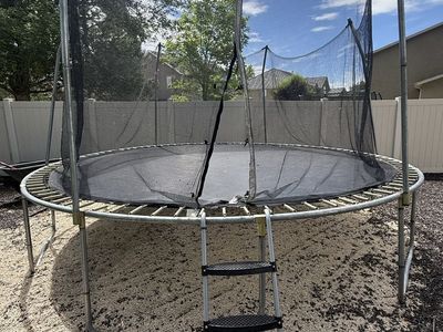 Skywalker Trampoline 15 ft