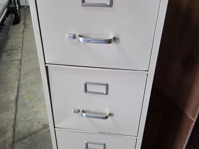Realspace 4-Drawer Vertical Filing Cabinet - 52" Tall, Beige Steel