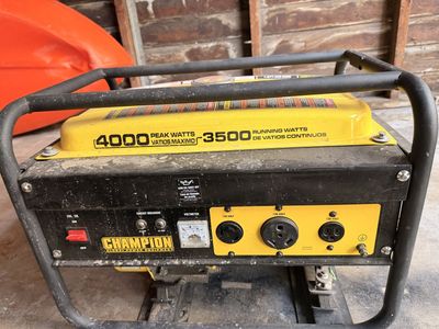 Champion 4000 Peak / 3500 Running Watts Portable Gas Generator