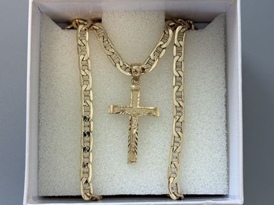10K Yellow Gold Jesus Crucifix Cross Pendant Necklace