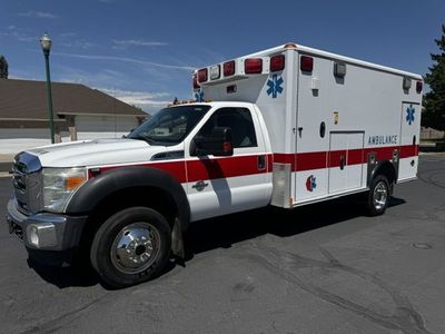 Ambulance 2016 Ford F-450 4x4 6.7L Powerstroke LOW MILES!!