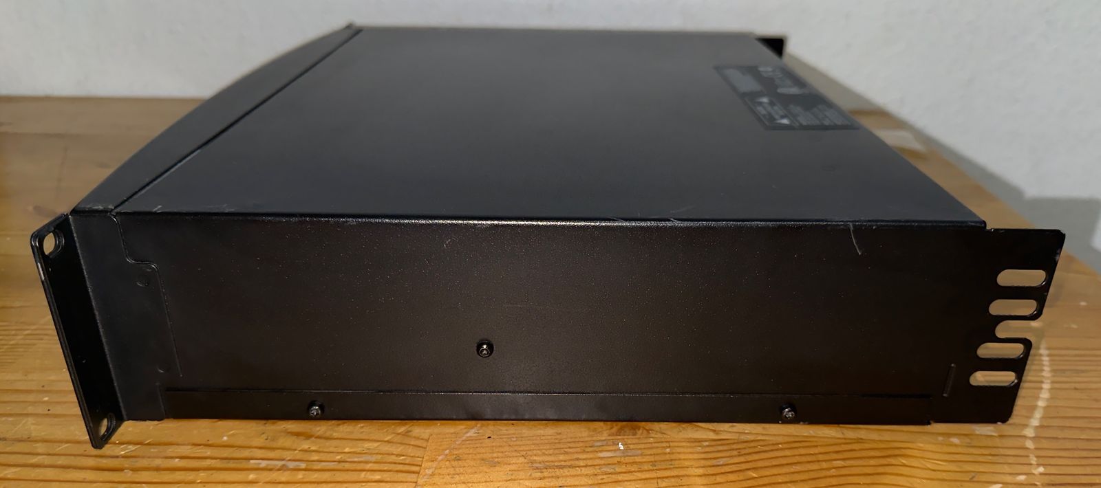 Main image 10