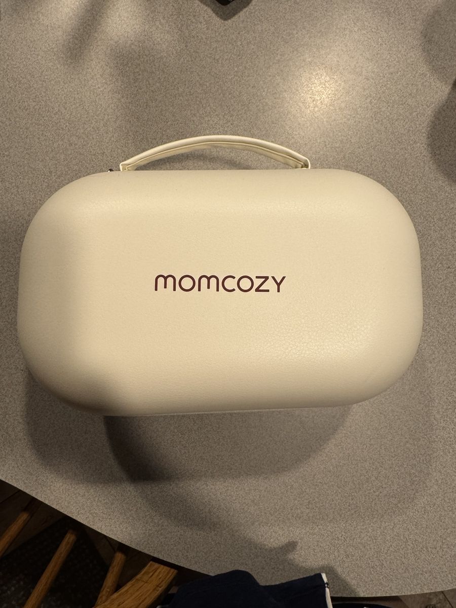 Momcozy M9