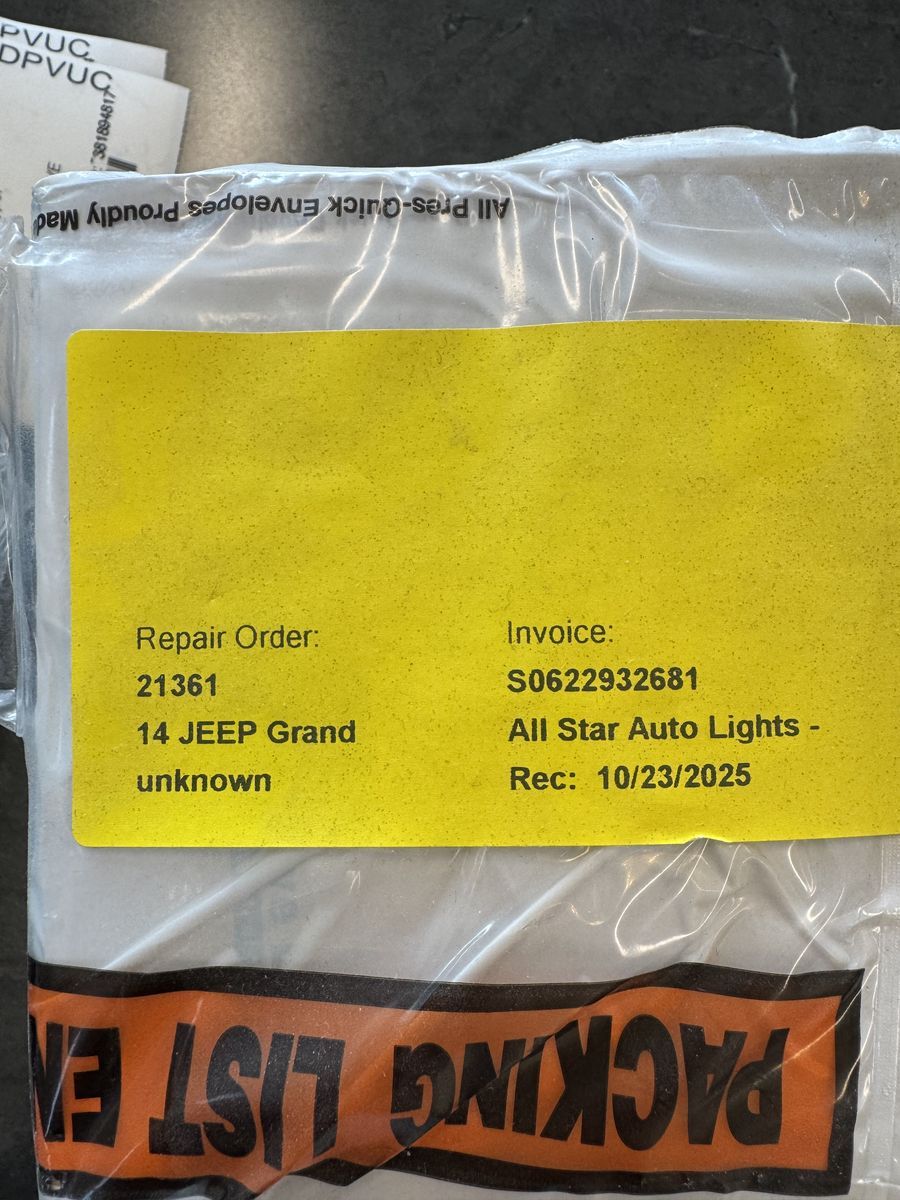 2015 Jeep Grand Cherokee fog lamp