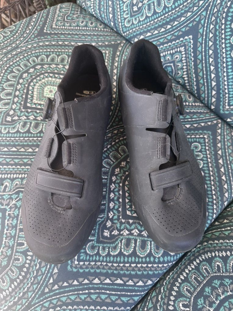 Pearl Izumi Cycling Shoes - Size 44