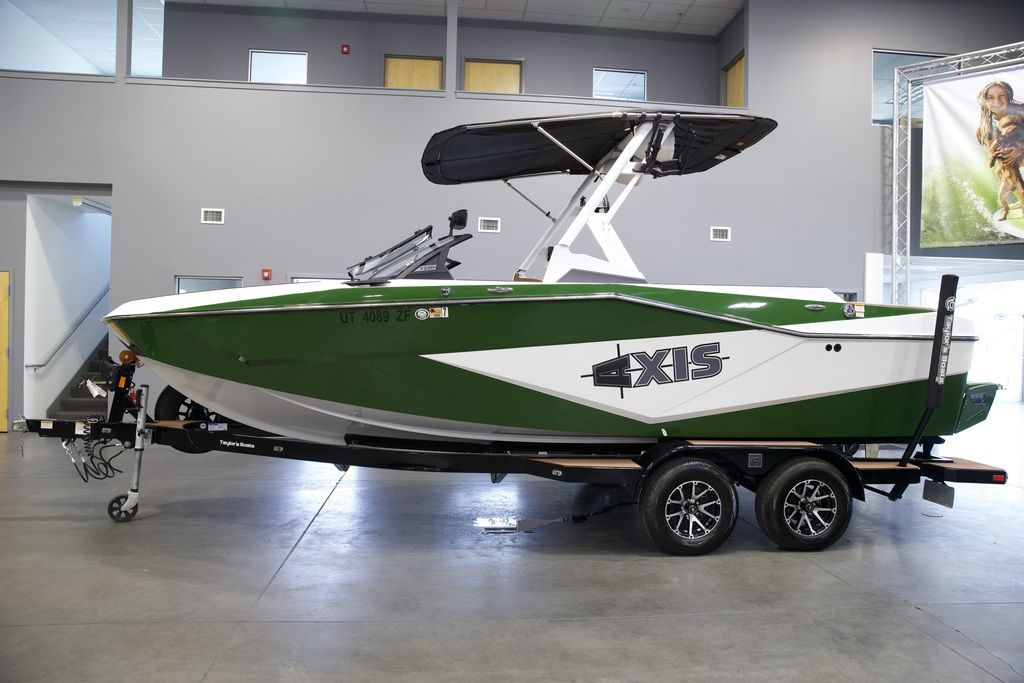 2023 Axis Wake Research T220