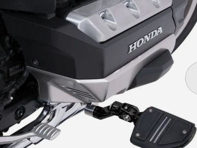 2018+ Goldwing Adjustable highway pegs