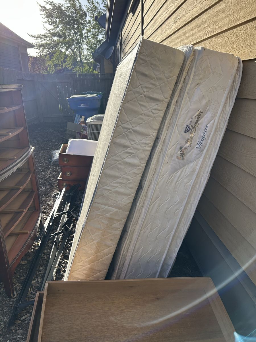 Queen mattress, Box Spring, Frame