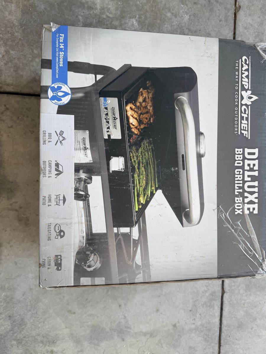 Camp Chef Deluxe BBQ Grill Box for 14 In Stoves