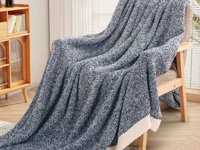 Cozy Knit Throw Blanket for Couch or Bed, Soft & Warm Decor - Blue/White