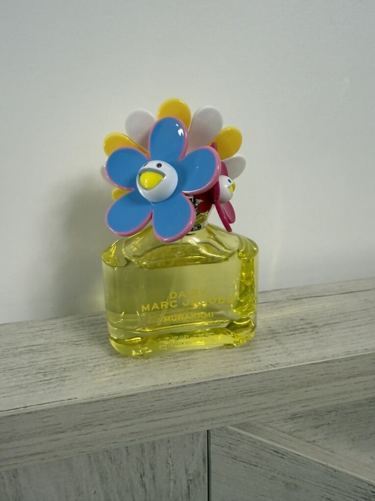 1.6 Oz Daisy Perfume By Marc Jacobs Murakami