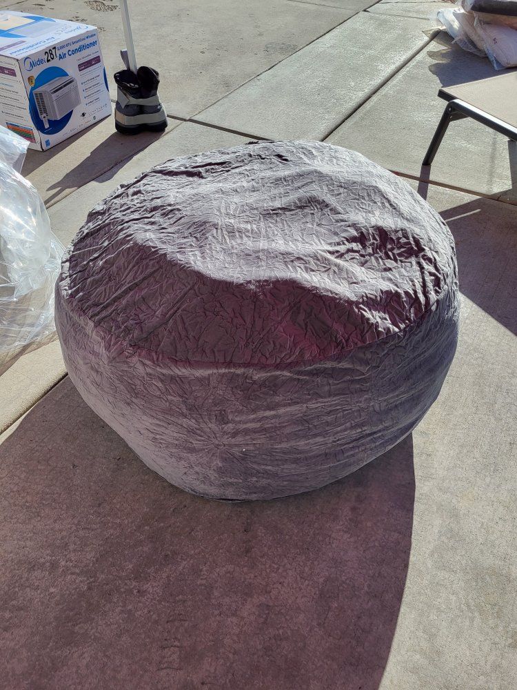 38" Oversized Plush Round Bean Bag