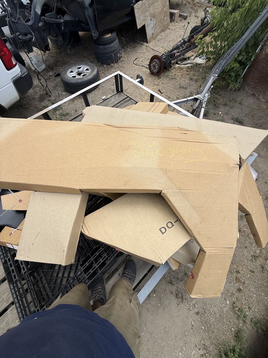 Main image 3
