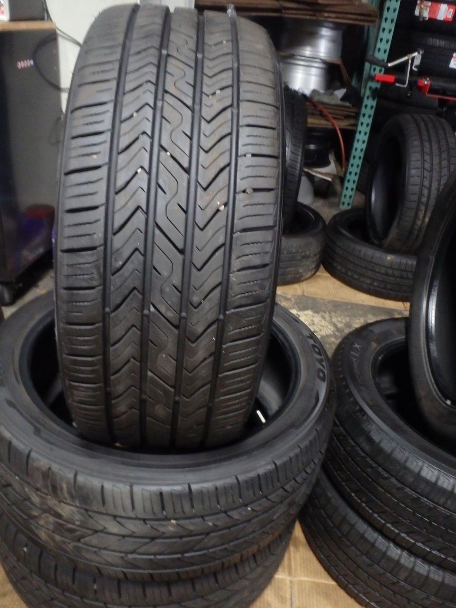 235/40R19 TOYO EXTENSA A/S II PAIR OF TWO USED TIRES