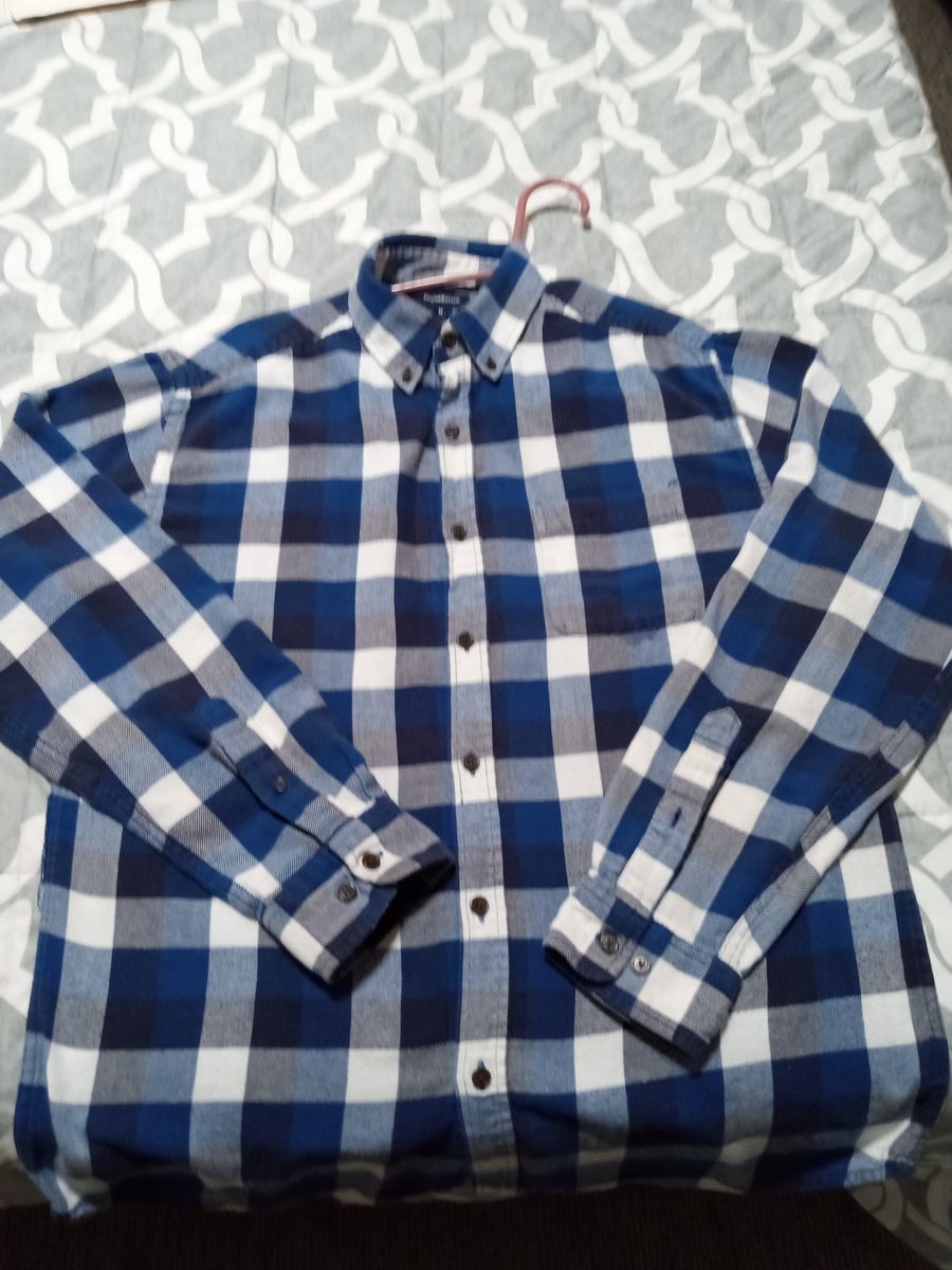 Croft & Barrow Men's Medium Blue White Plaid Long Sleeve Button-Down Shirt