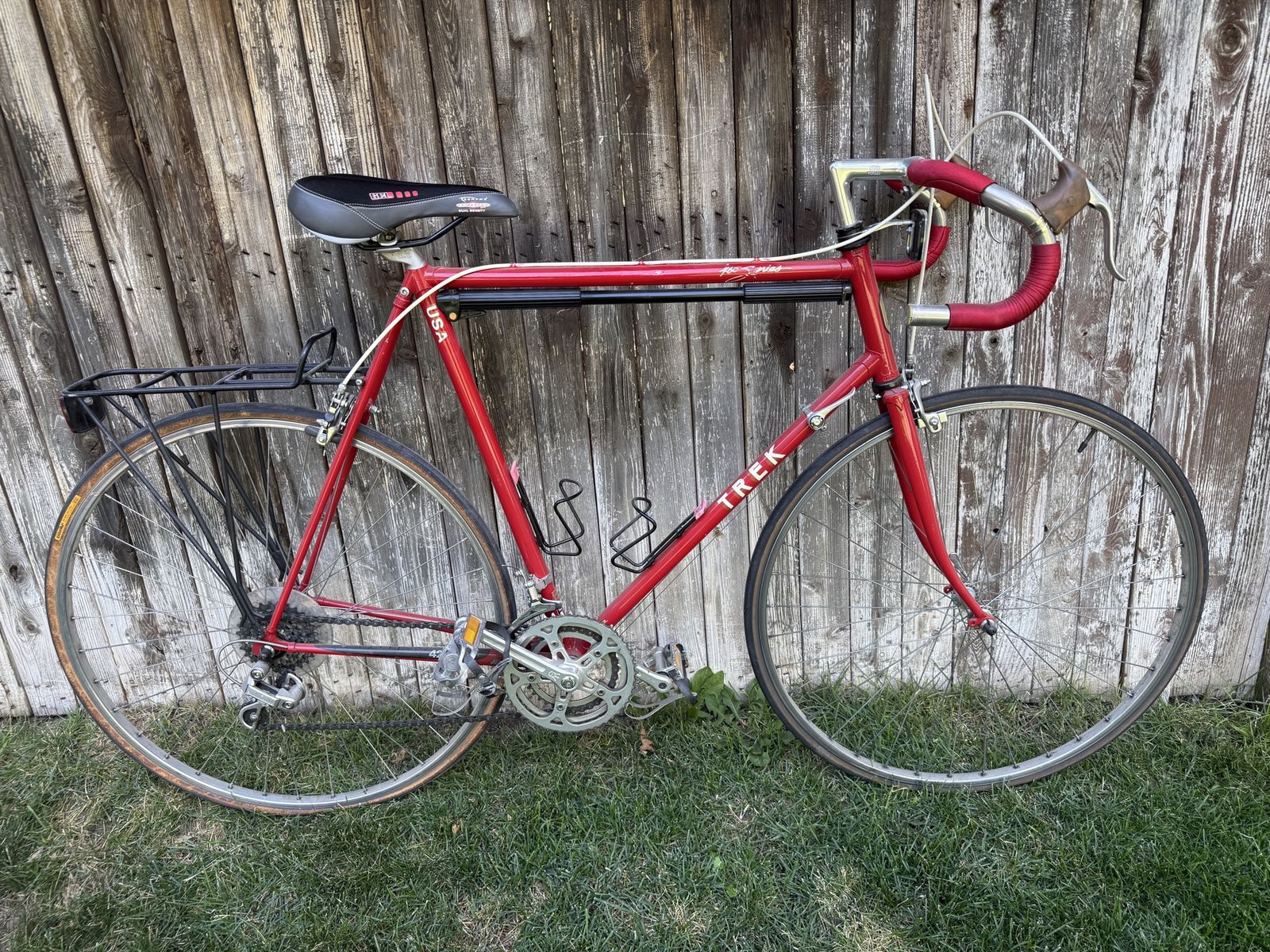 Vintage Trek 400 Series Road Bike - Red, 10-Speed Drop Bar
