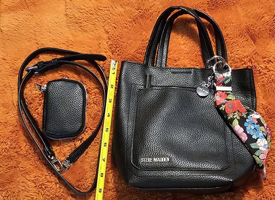 Steve Madden purse