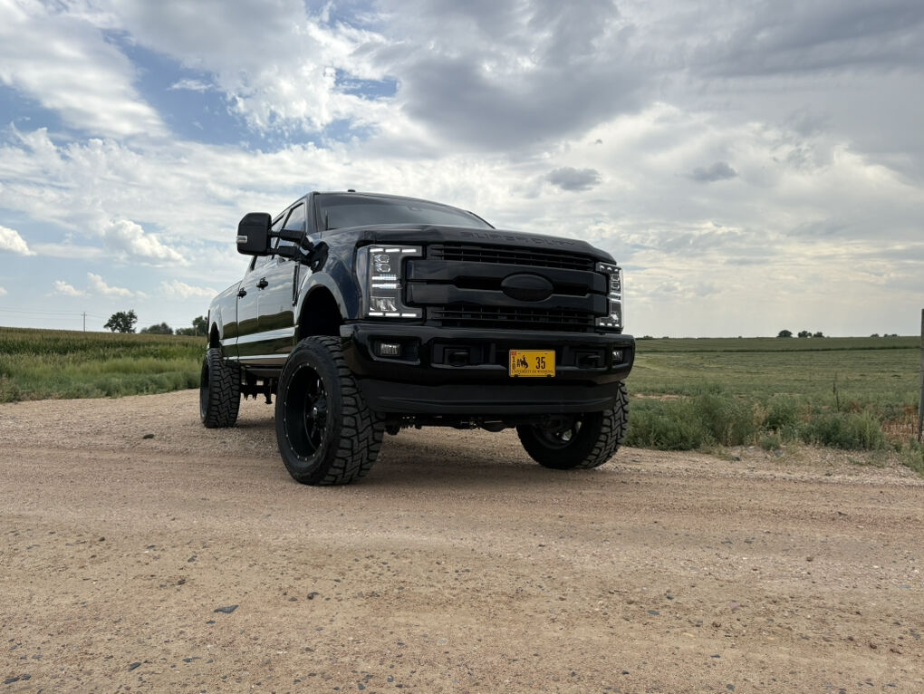Ford F350 Super Duty Platinumnull