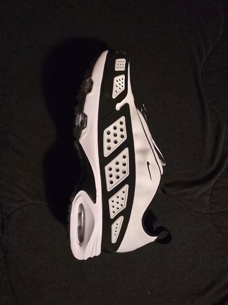 Nike Air Max SNDR White/Black Women's US 8.5 Athletic Slip-On Shoes FZ2068-100