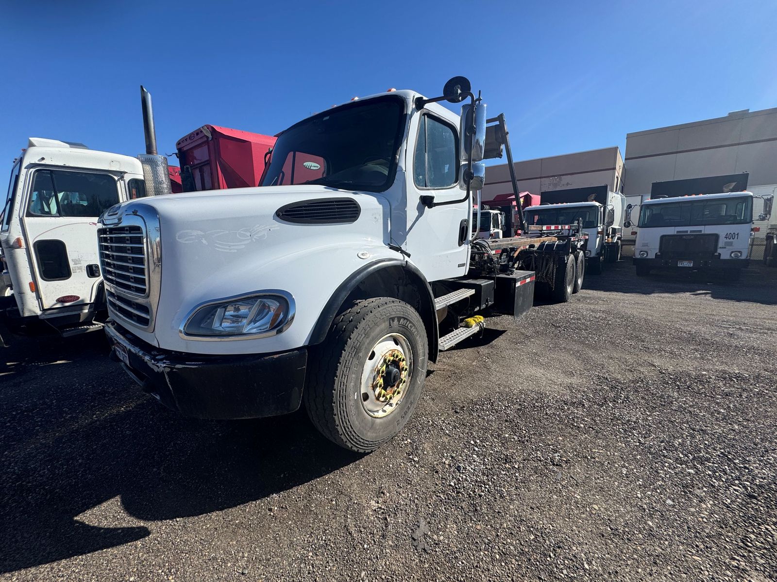 2007 Freightliner M2 112 