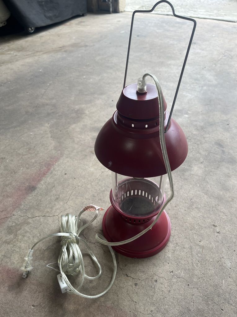 Lantern Style Lamp