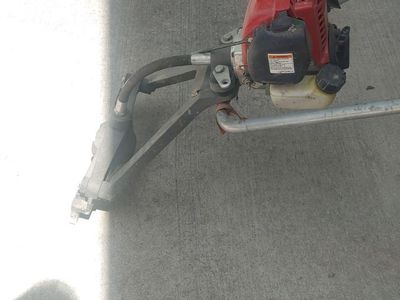 CONCRETE VIBRA STRIKE & 6' BLADE AND 12' BLADE