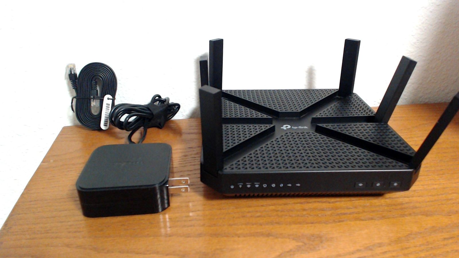 tp-link  AC4000 MU-Mimo Tri-Band WiFi Router Model:Archer C4000