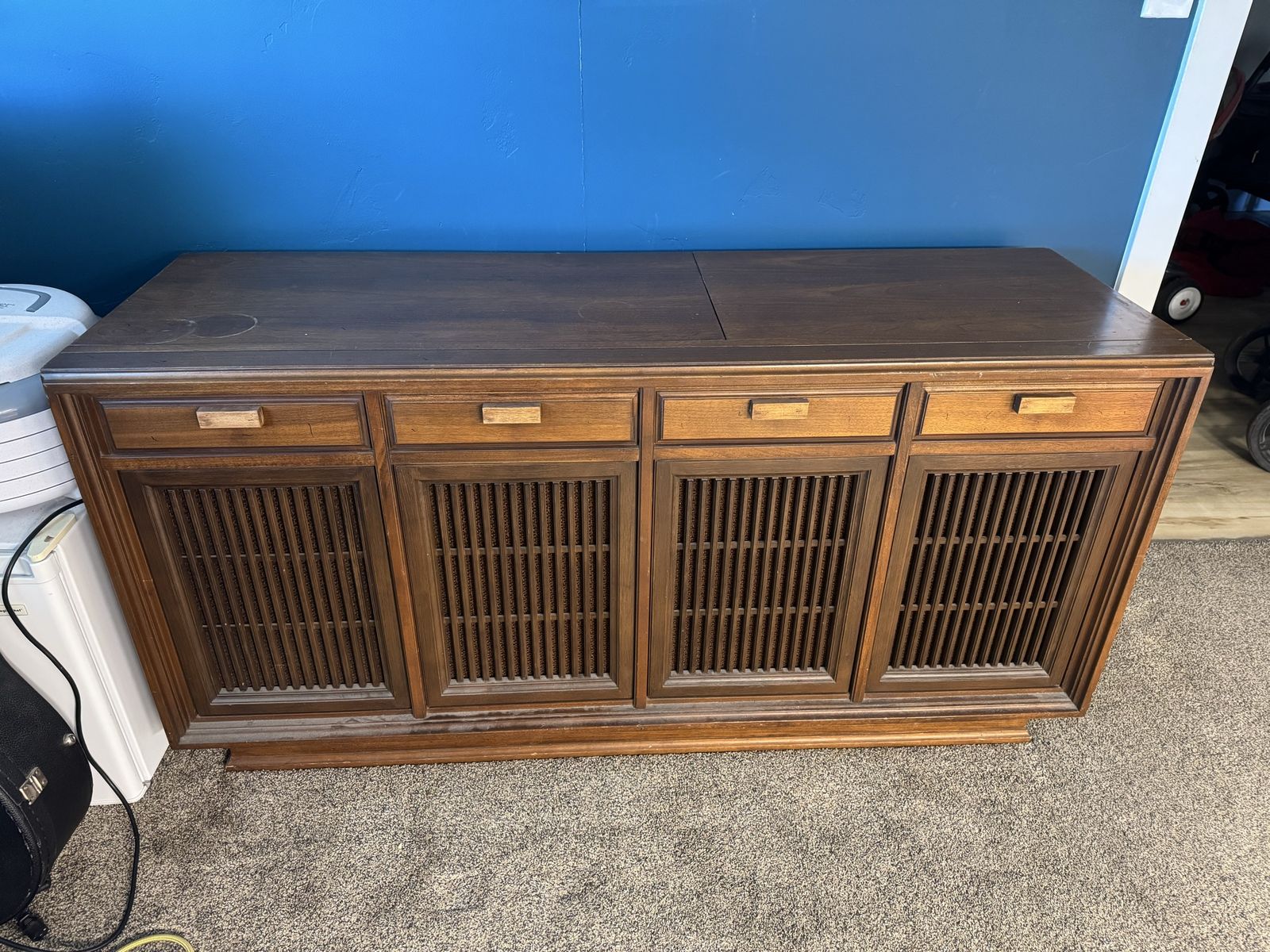 Sylvania Console Record Player and Radio