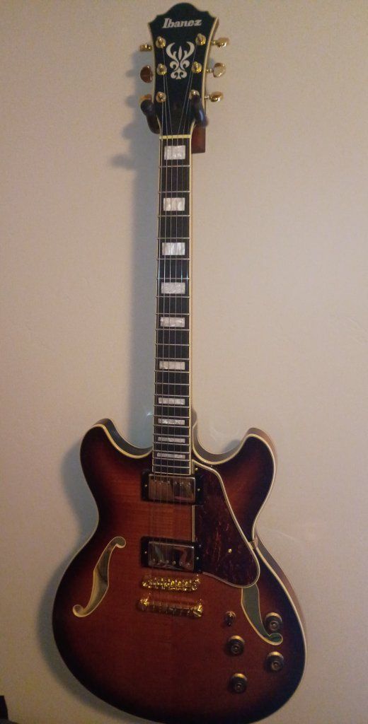 Main image 2