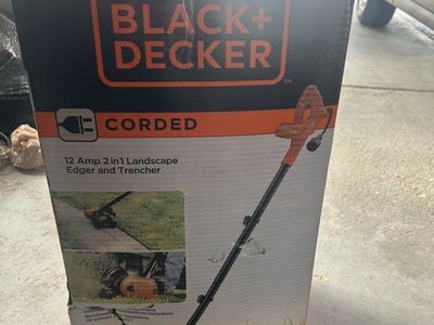 Black & Decker LE750 12 Amp 2-in-1 Landscape Edger & Trencher Corded