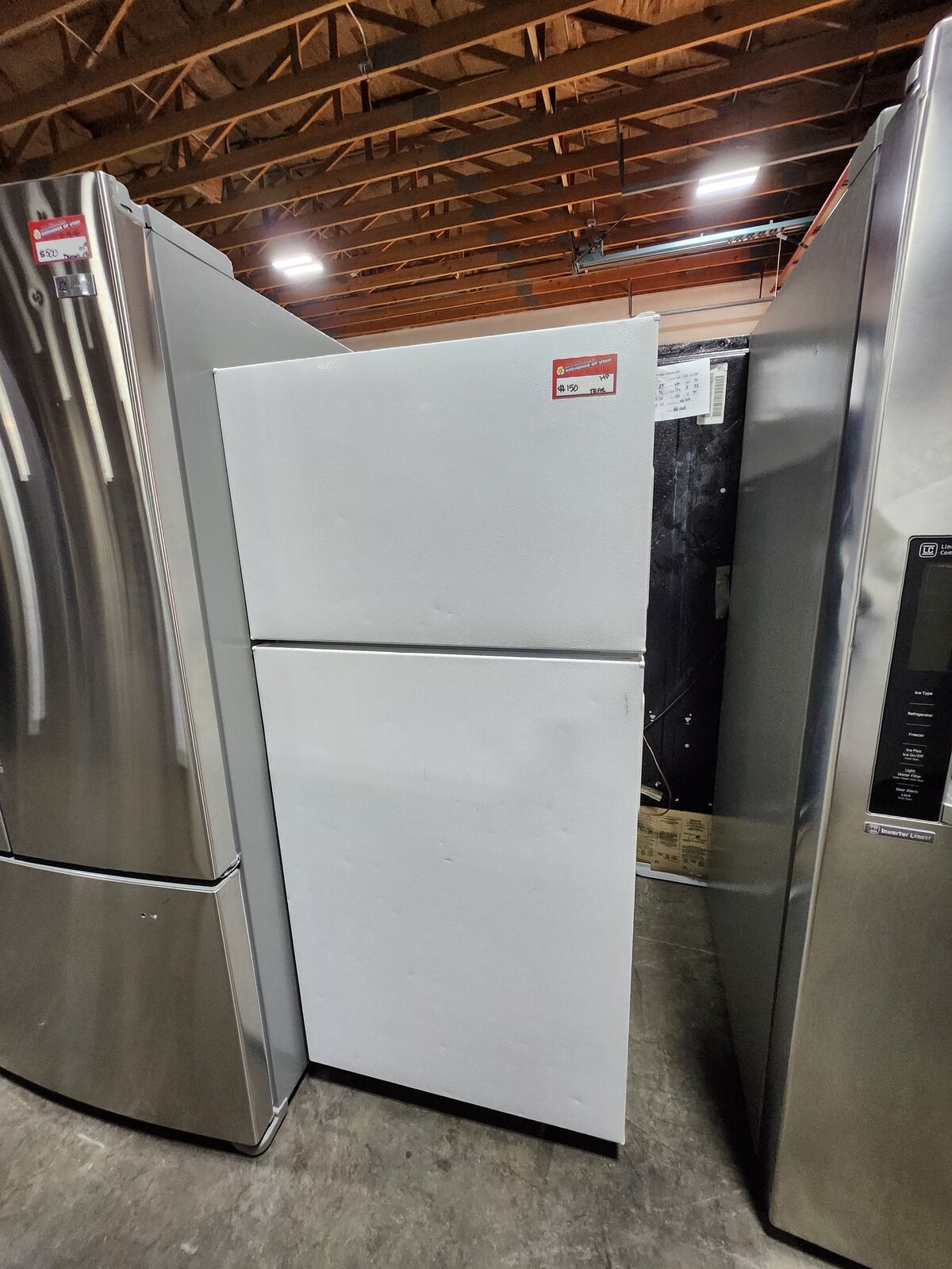 LOW PRICE GUARANTEED! HOTPOINT TOP AND BOTTOM FRIDGE!