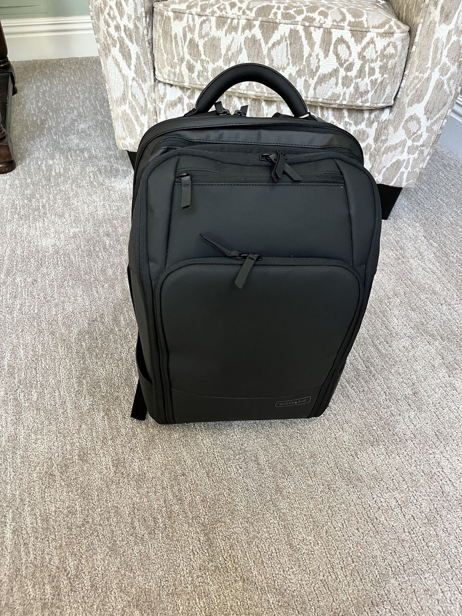 NOMATIC Travel Backpack - Black
