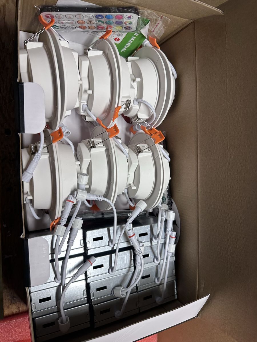 Recessed ceiling lights