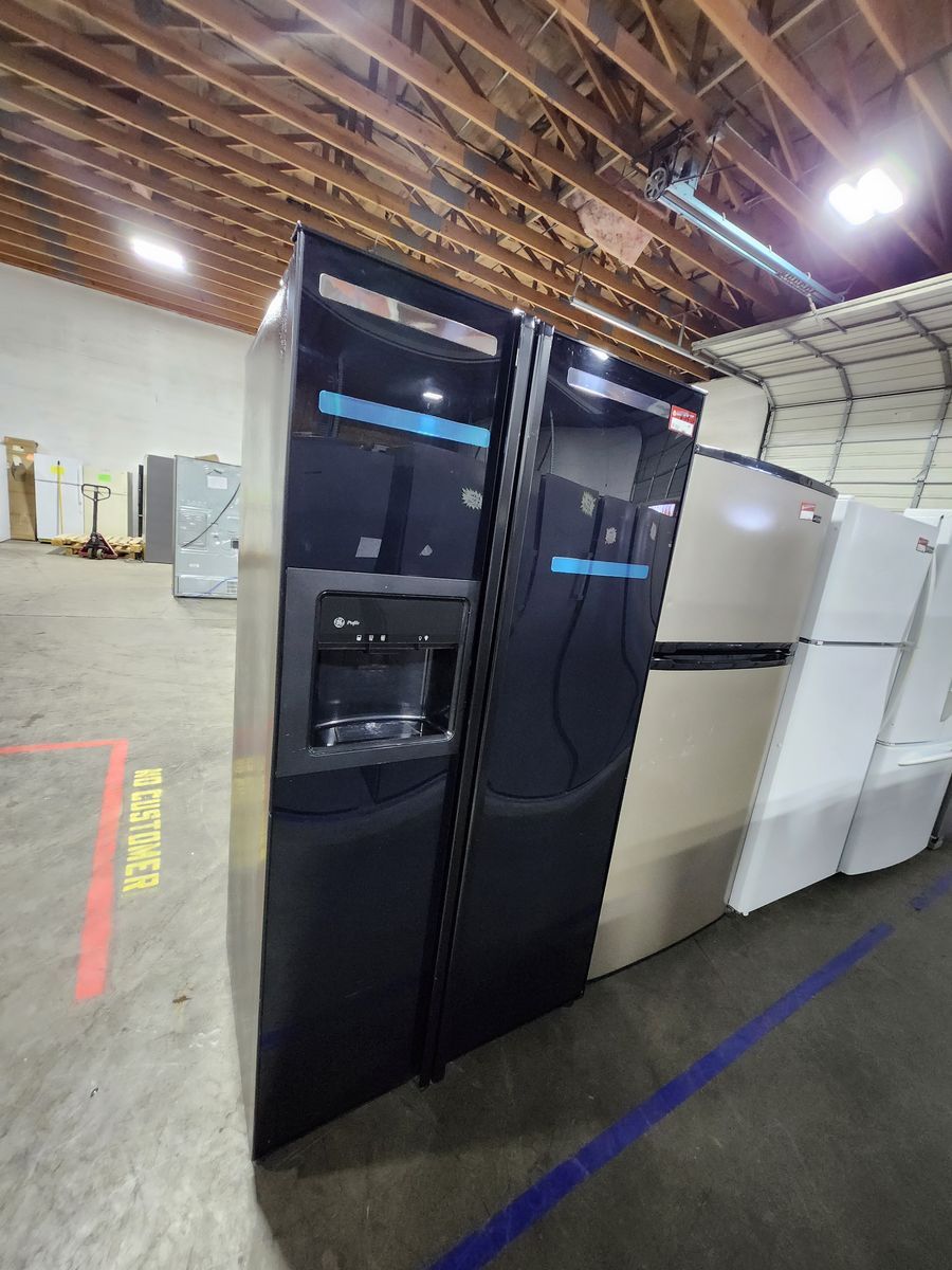 LOW PRICE GUARANTEED! GE SIDE BY SIDE FRIDGE