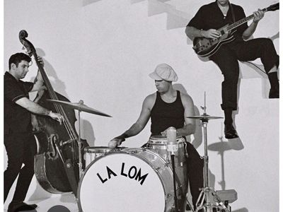 LA LOM Concert tickets. 8/18, Sandy. 6pm