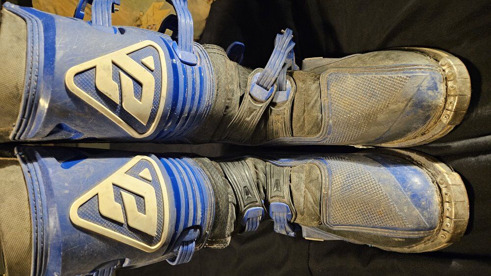 Answer Motocross Boots