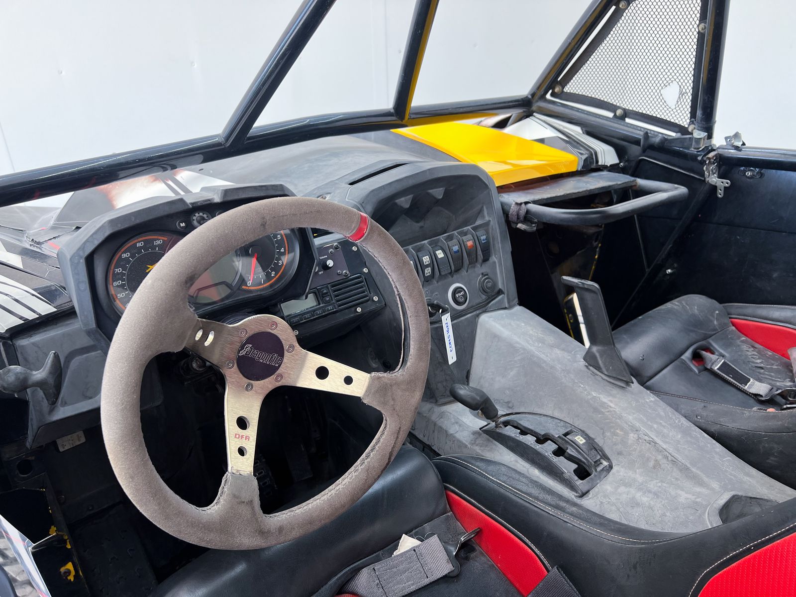 Main image 11