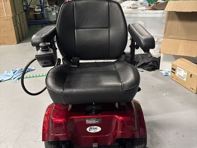 Drive Medical Image EC Mid-wheel Drive HS-2800 Power Electric Wheelchair 18” seat