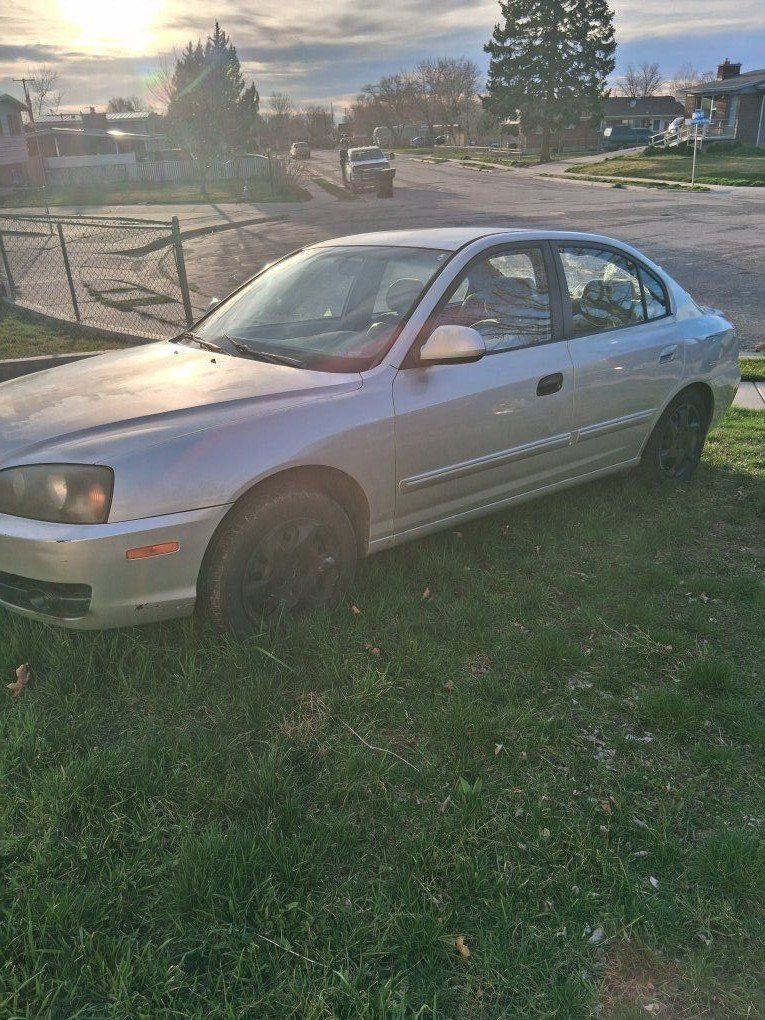2004 HYUNDAI ELANTRA GT