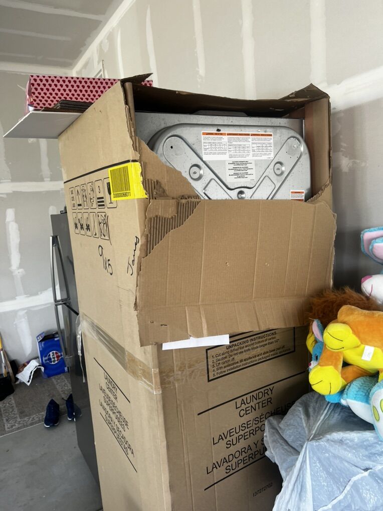 Frigidaire Washer/Dryer Stack