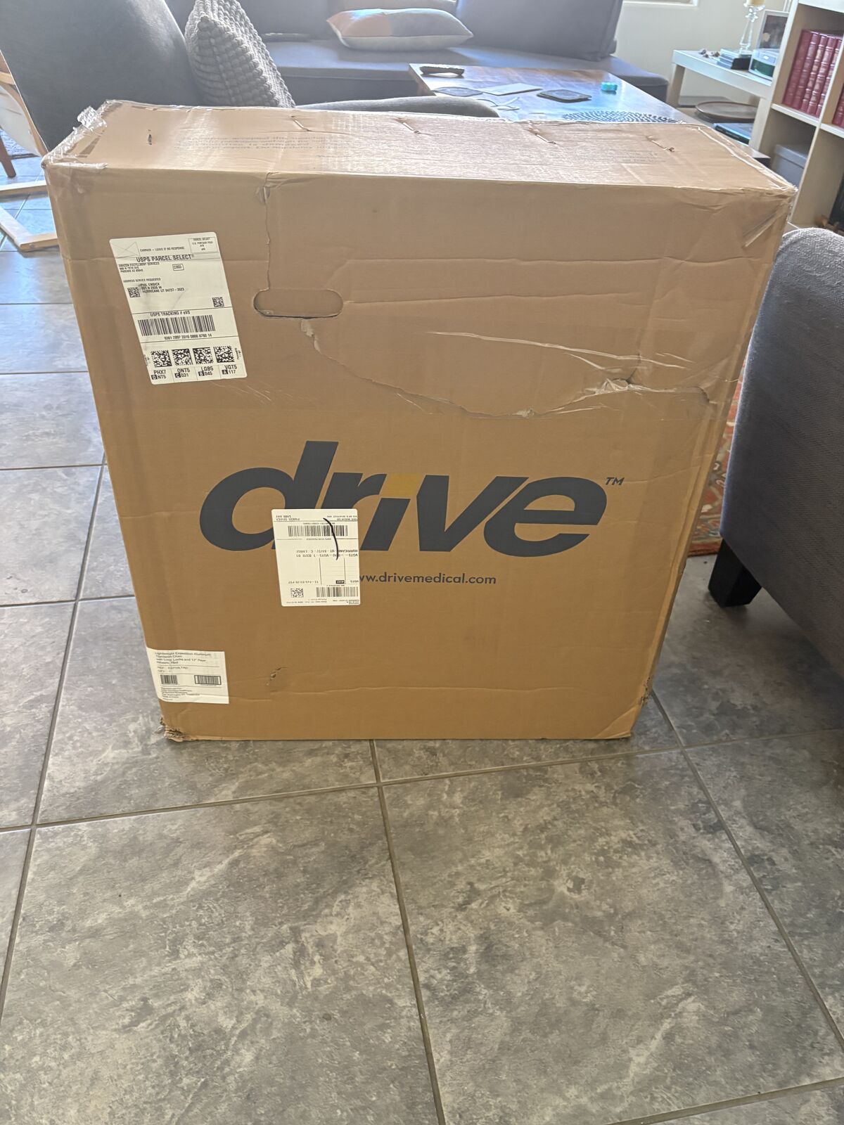 DRIVE MEDICAL LIGHTWEIGHT WHEELCHAIR