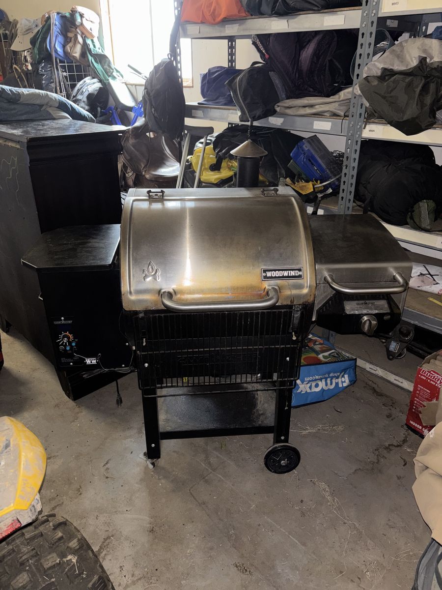 Woodwind Smoker And Campchef