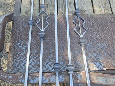 36" Metal Spindles