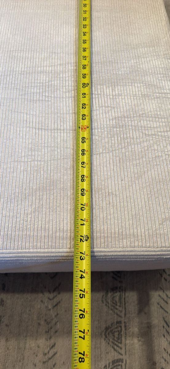 Main image 6